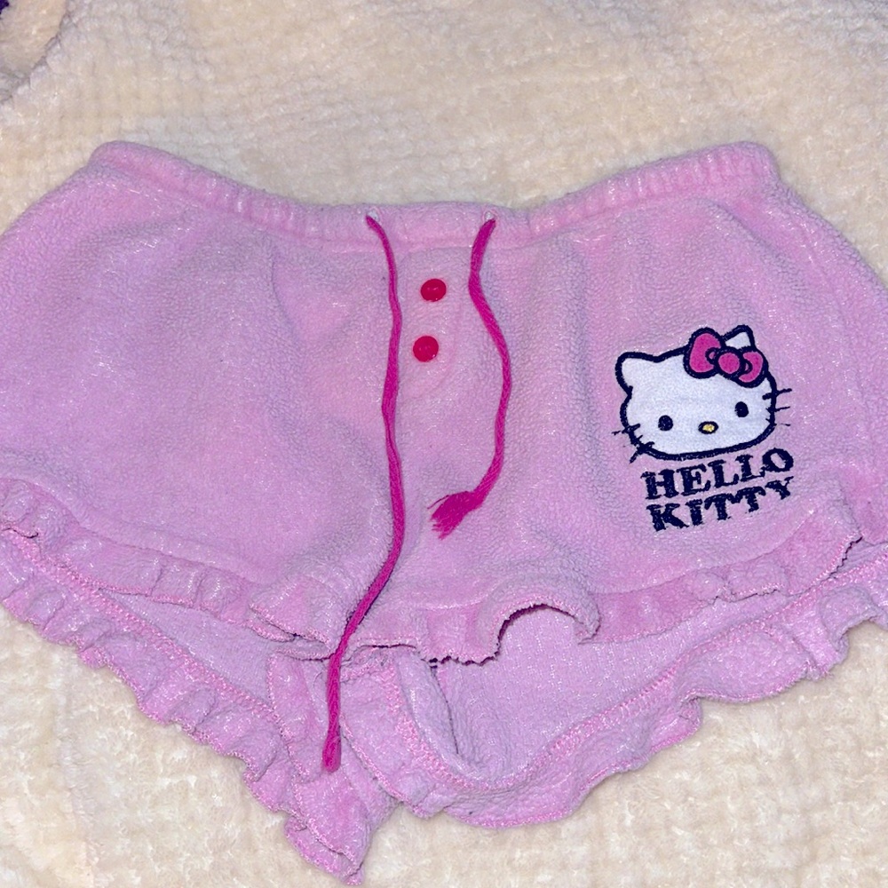 hello kitty shorts